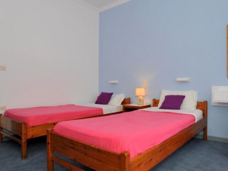 Aparthotel Kantaros 2*